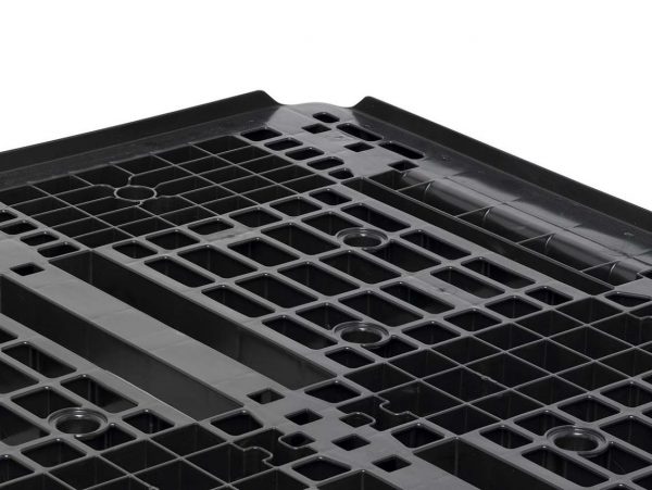 Perforuota plastikinė paletė 1200x1000, 17.5 kg