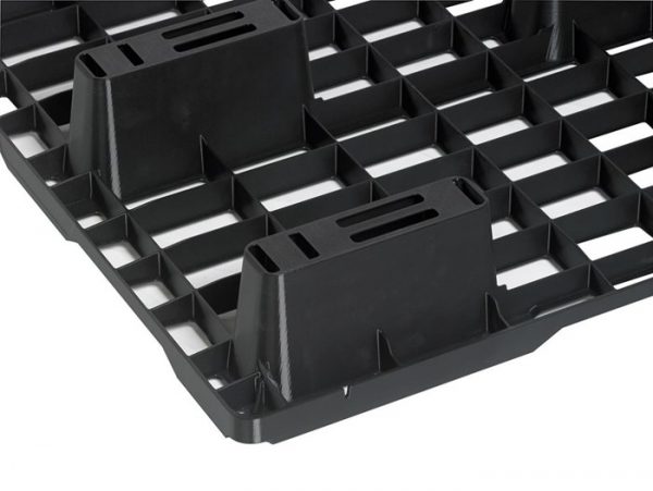 Suneriama perforuota plastikinė paletė 1200x800, 4.7 kg