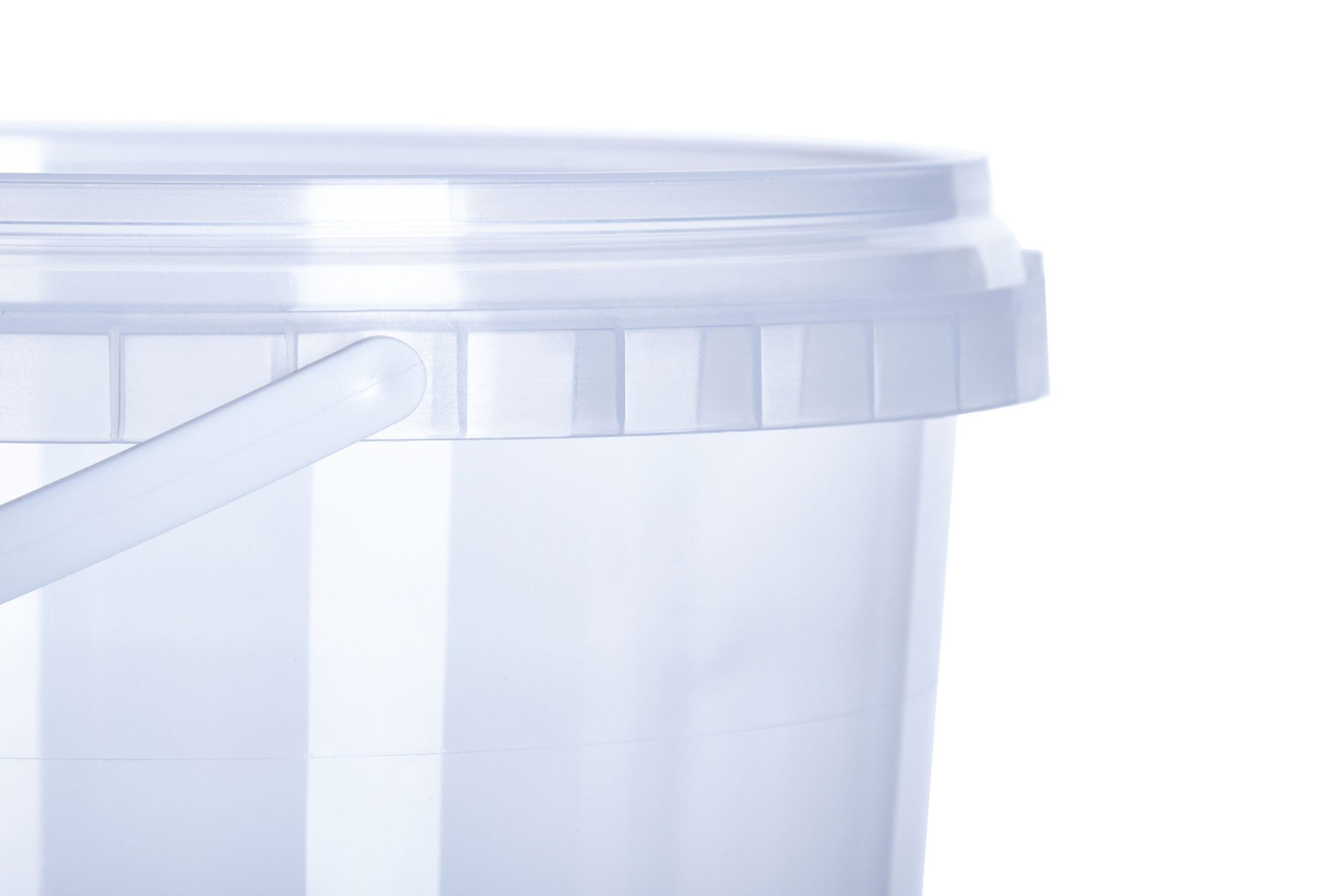 Plastic thin-wall bucket 600 ml