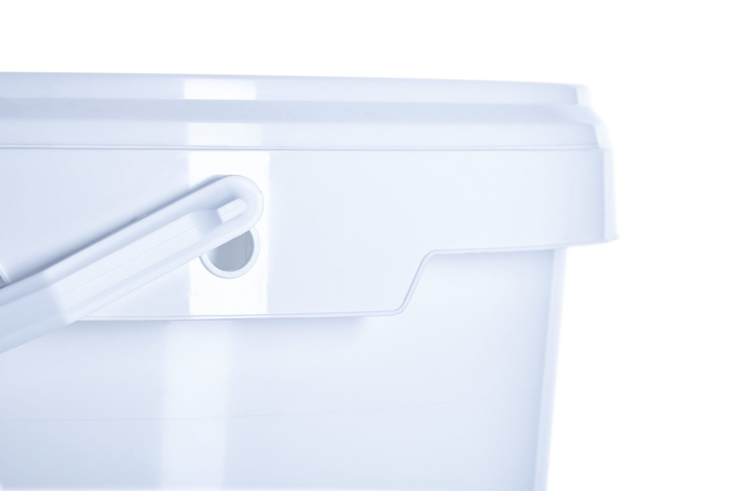Рlastic thin-wall bucket 11.2 L