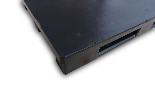 Plastikinė paletė lygiu paviršiumi 1200x1000, 16 kg